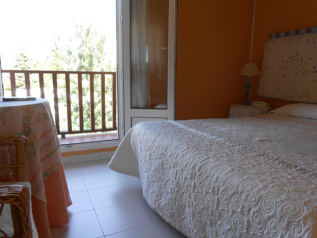 Hostal Burgos Torrecaballeros Ngoại thất bức ảnh